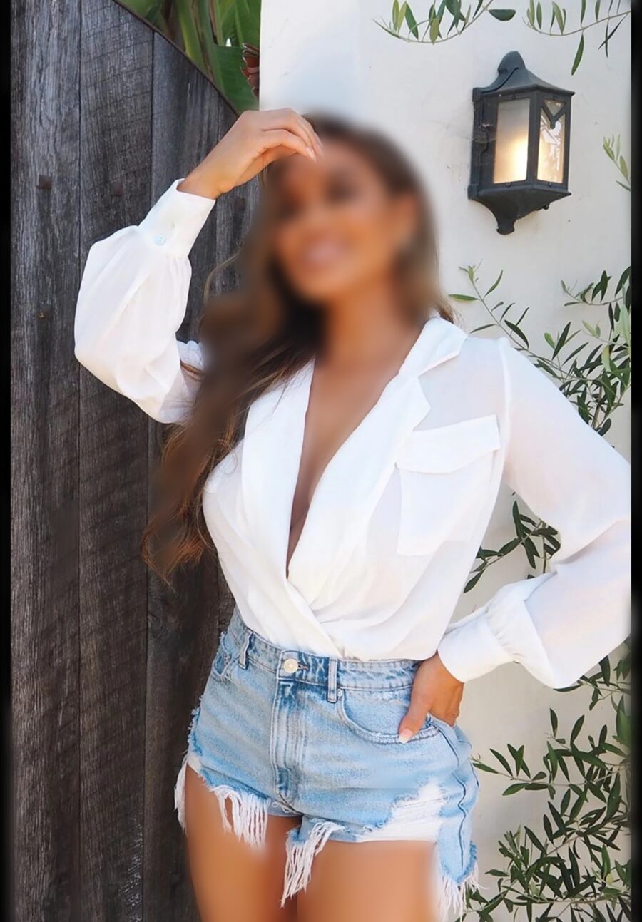 Picsart_25-04-08_11-43-58-379