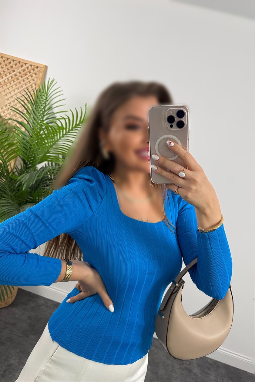 بلوز یقه خشتی میله ای کد 1125