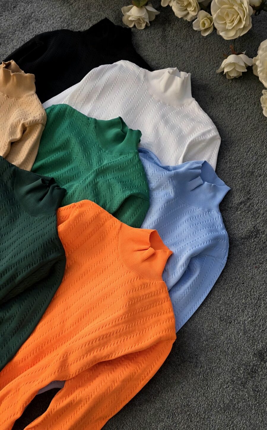 بلوز یقه ایستاده گیس بافت کد 1149