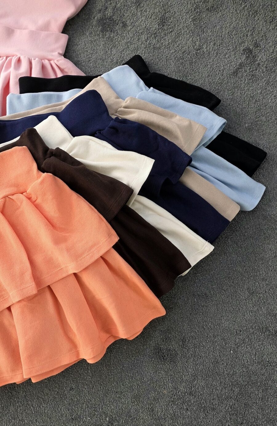 ست تاپ و دامن طبقه ای کد 1174